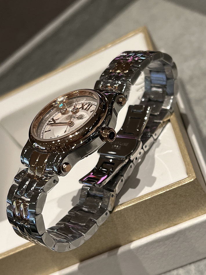 最高級ショパールスーパーコピー CHOPARD ハッピースポーツ クオーツ ルーセントスティール ダイヤモンド 2632802 ショパール ハッピースポーツ 芸能人 - 画像 (3)