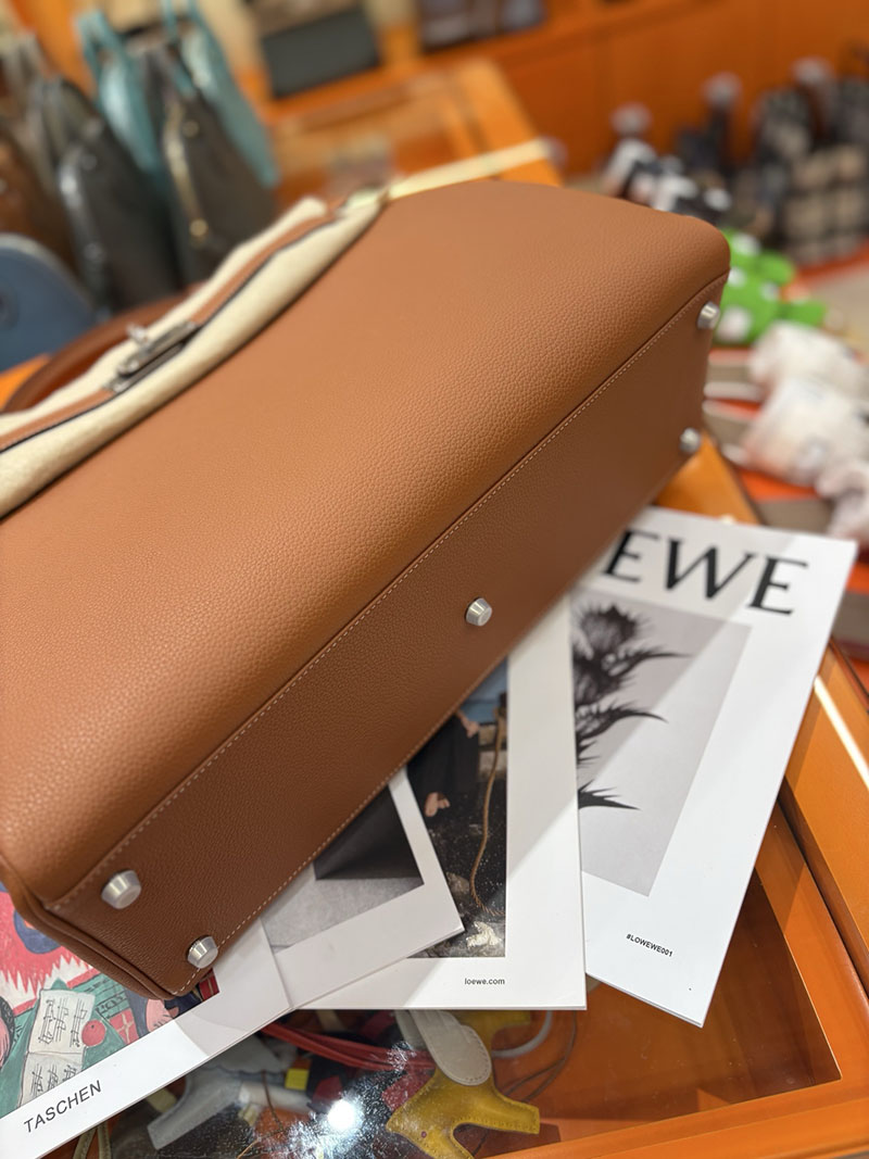 エルメスコピー通販 HERMES マキシケリー 42cm 内縫い ゴールド トゴ シルバー金具 H085340CK37 エルメス メンズ ケリー バッグ - 画像 (3)