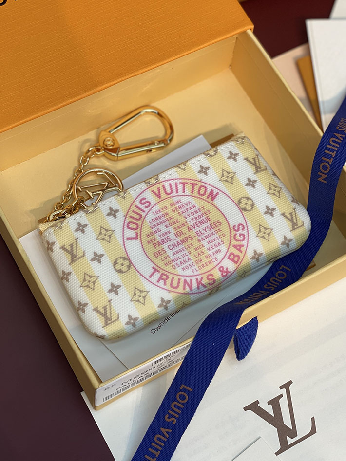 最高級ルイヴィトンスーパーコピー Louis Vuitton カード&キーケース ポシェット・クレ バナナイエロー 2634193 ヴィトン 小銭入れ レディース - 画像 (10)