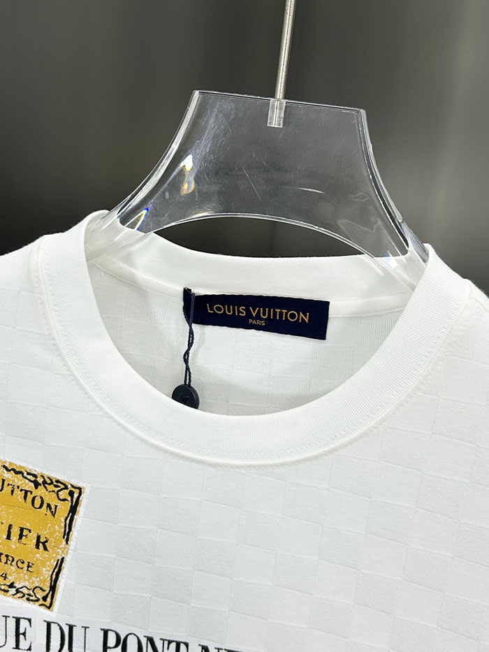 最高級ルイヴィトンスーパーコピー Louis Vuitton コットン 2026年新作 最高品質のブティックTシャツclothes202600439 ルイ・ヴィトン メンズ ホワイト Tシャツ - 画像 (9)