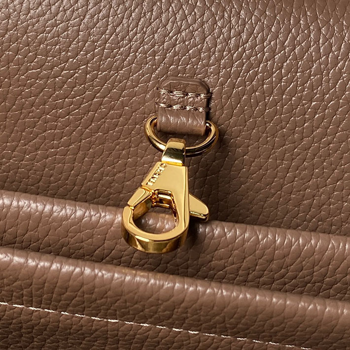 シャネル 新作バッグ 2026 CHANEL スモール ショッピング バッグ モカベージュ AS6288-B24248-NZG77 シャネルバッグ 人気ランキング - 画像 (4)