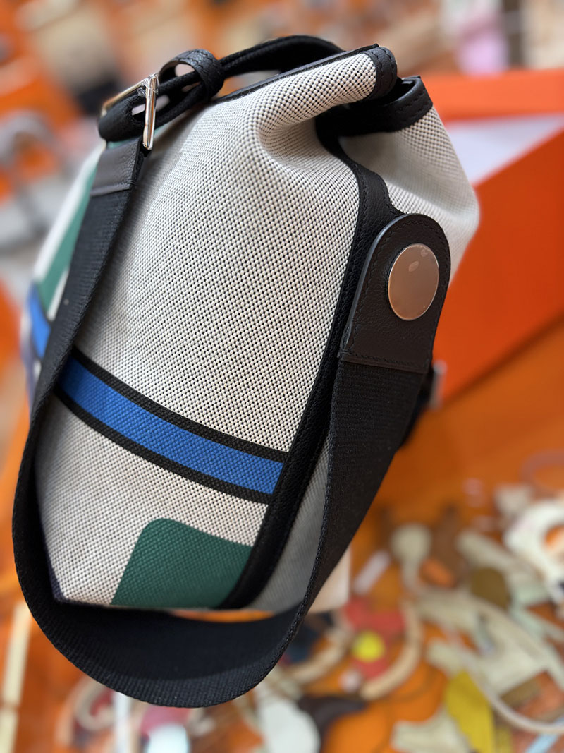 エルメス メンズバッグ HERMES R.M.S 12H bag フール トゥ バッグ ブルーイドラ トワルアッシュ シルバー金具 H086064CKAB エルメス フールトゥ 定価 - 画像 (6)