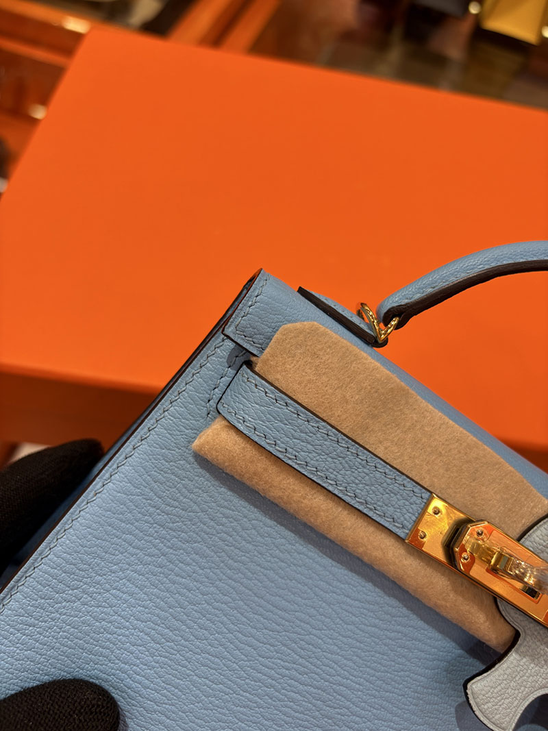 ミニケリー 定価 HERMES ケリーミニ2 外縫い ニューブルージーン シェブルミゾル ゴールド金具 H073628CCD2 エルメス ケリーミニ2 - 画像 (8)