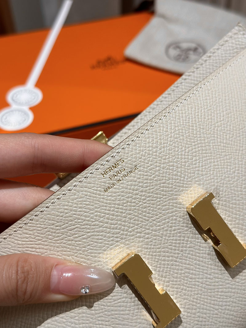 エルメス安い HERMES コンスタンスロング トゥーゴー クレ ヴォーエプソン ゴールド金具 H080201CC10 コンスタンス トゥーゴー 使い勝手 - 画像 (3)