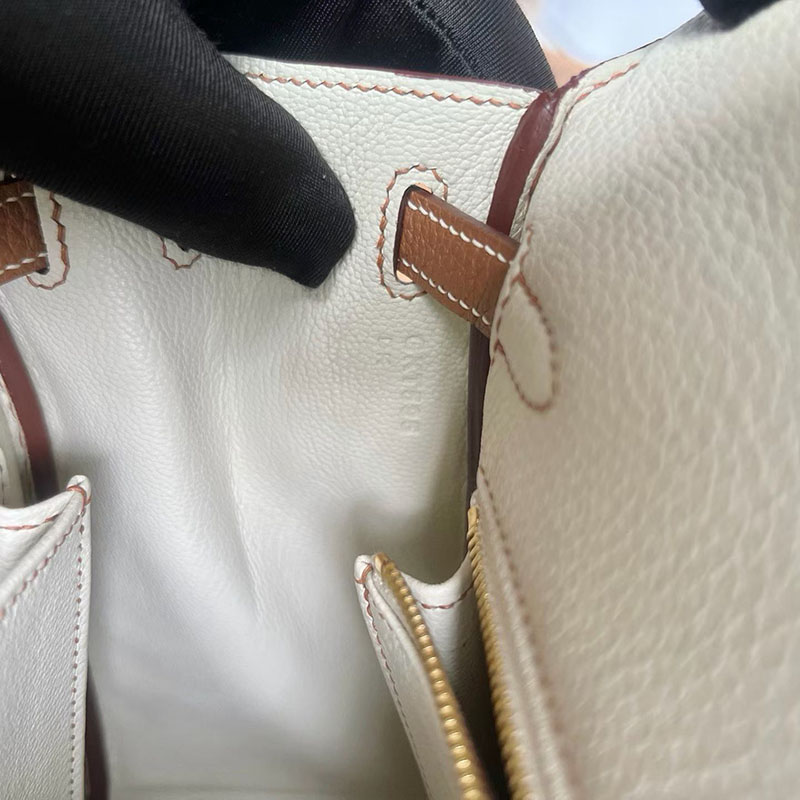 エルメスの人気バッグ HERMES ケリー25 内縫い クレ/ゴールド トゴ ゴールド金具 2635075 エルメス ケリー25 - 画像 (4)