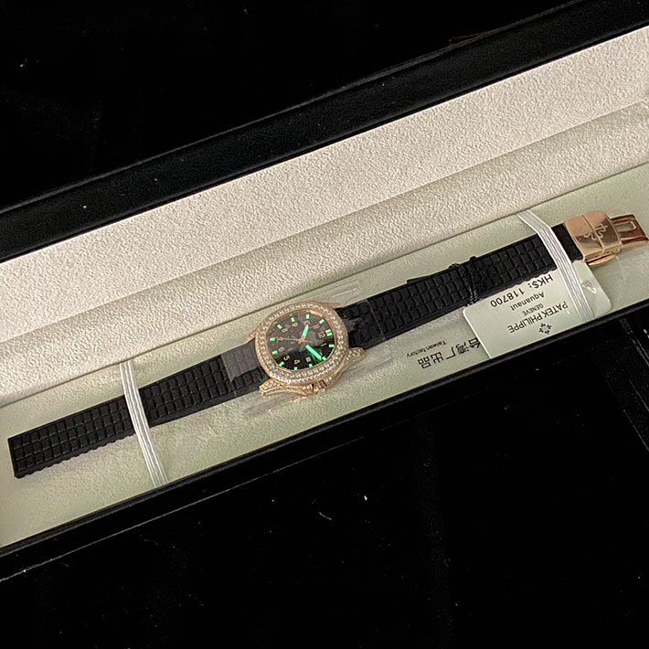 最高級パテックフィリップスーパーコピー PATEK PHILIPPE アクアノート ルーチェ ピュア・ブラウン 2635336 パテックフィリップ レディース 定価 - 画像 (2)