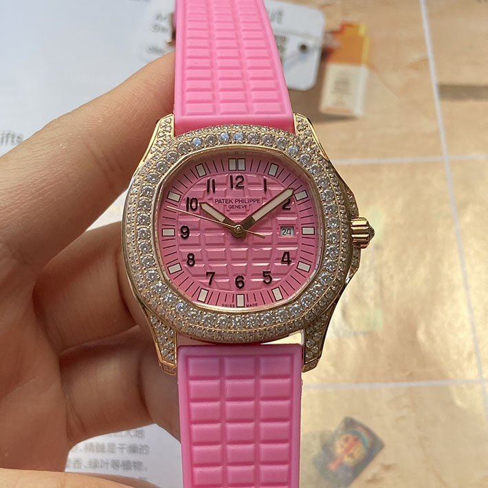 最高級パテックフィリップスーパーコピー PATEK PHILIPPE アクアノート ルーチェ ピュア・ピンク 2635339 パテックフィリップ レディース 公式 - 画像 (9)