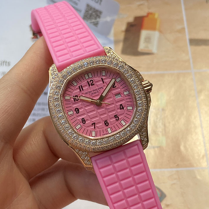 最高級パテックフィリップスーパーコピー PATEK PHILIPPE アクアノート ルーチェ ピュア・ピンク 2635339 パテックフィリップ レディース 公式 - 画像 (8)