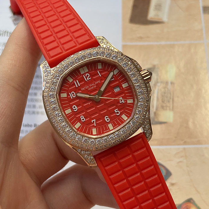 最高級パテックフィリップスーパーコピー PATEK PHILIPPE アクアノート ルーチェ ピュア・レッド 2635340 パテックフィリップ レディース ノーチラス - 画像 (8)