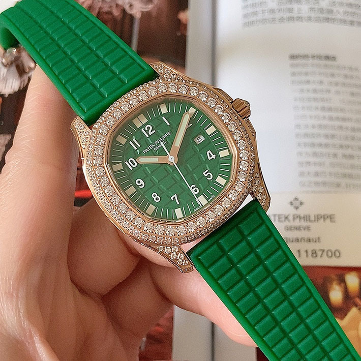 最高級パテックフィリップスーパーコピー PATEK PHILIPPE アクアノート ルーチェ ピュア・グリーン 2635342 パテックフィリップ レディース コピー - 画像 (8)