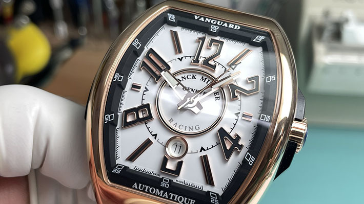 最高級フランクミュラースーパーコピー Franck Muller ヴァンガード ホワイト文字盤 腕時計 メンズ V45SCDTRCGNR5N フランクミュラー ヴァンガード メンズ - 画像 (6)