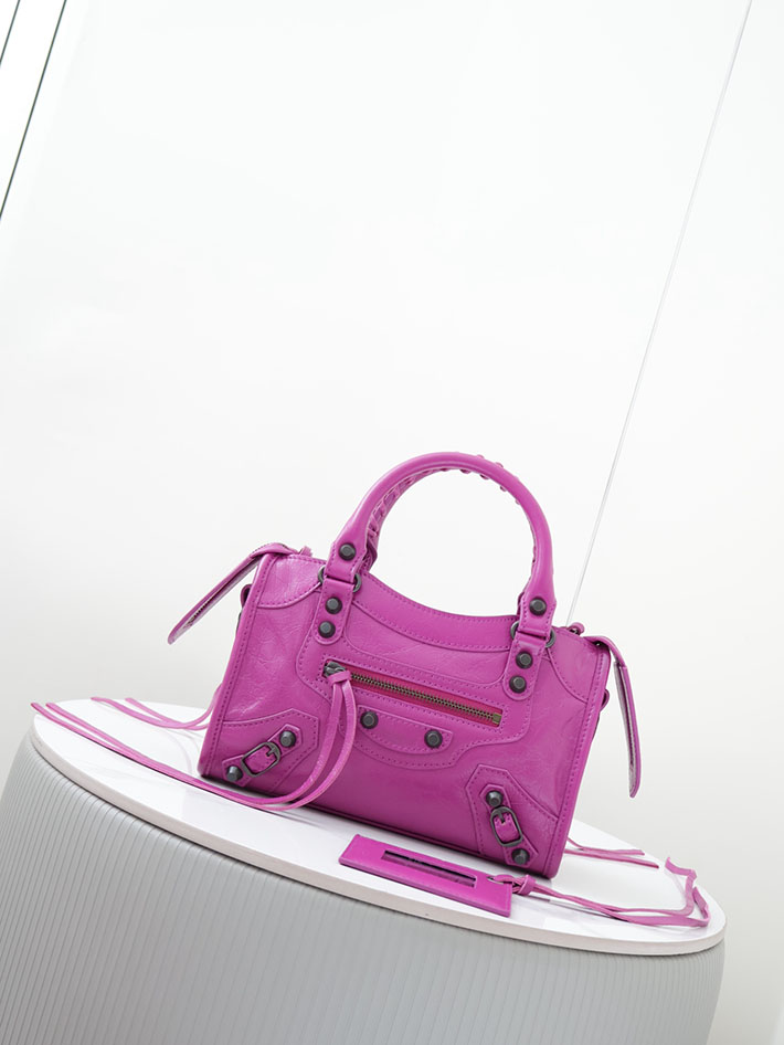 最高級 バレンシアガバッグコピー BALENCIAGA Le City バッグ ミニ 2026新作 アザレ 8657632ACFH5331 バレンシアガ バッグ レディース - 画像 (9)