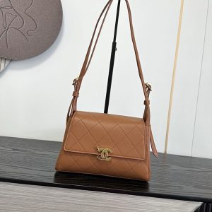 シャネル バッグ 安い順