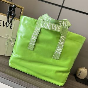 ロエベ トートバッグ 人気