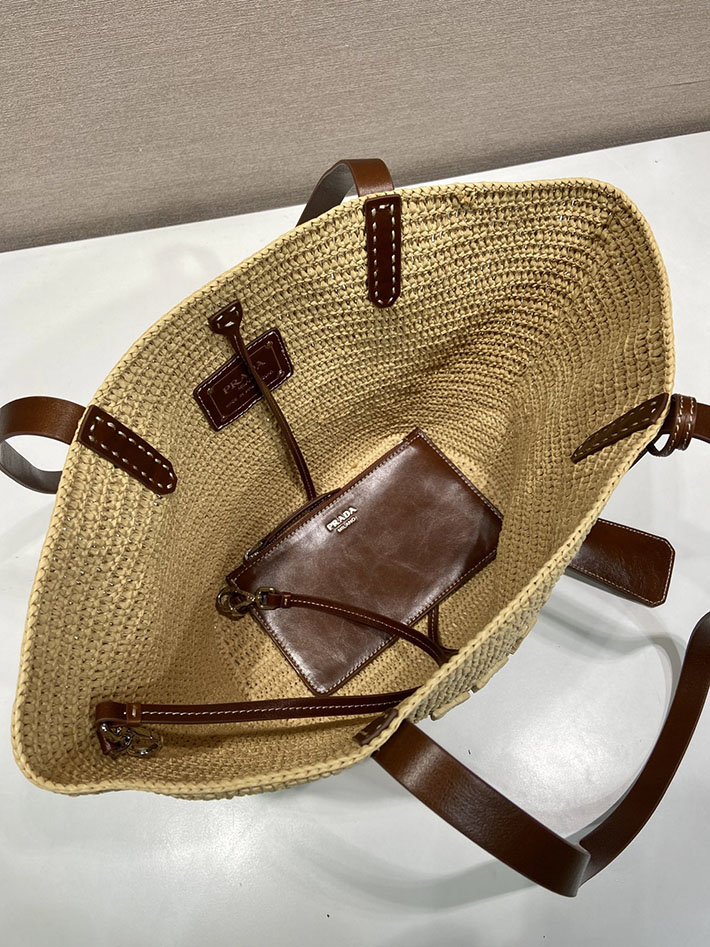 プラダ バッグ レディース 新作 PRADA ミディアム クロシェ レザー トートバッグ ベージュ 1BG653_2M2Q_F062F プラダ トートバッグ アウトレット - 画像 (3)
