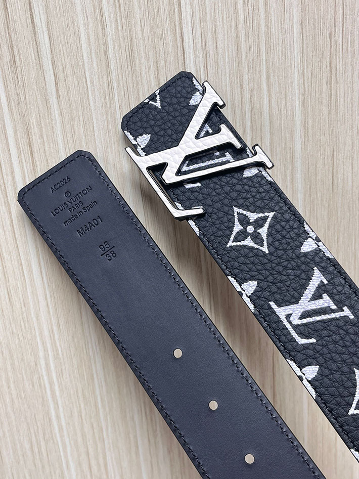最高級ルイヴィトンスーパーコピー LV ベルト イニシャル モノグラム グロウ イン ザ ダーク 40MM リバーシブル 2635429 ルイヴィトン ベルト アウトレット - 画像 (5)