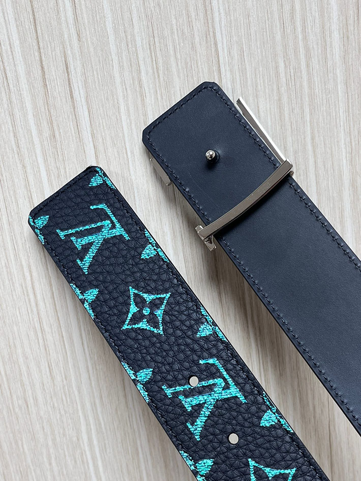 最高級ルイヴィトンスーパーコピー LV ベルト イニシャル モノグラム グロウ イン ザ ダーク 40MM リバーシブル 2635430 ルイヴィトン ベルト モノグラム - 画像 (5)