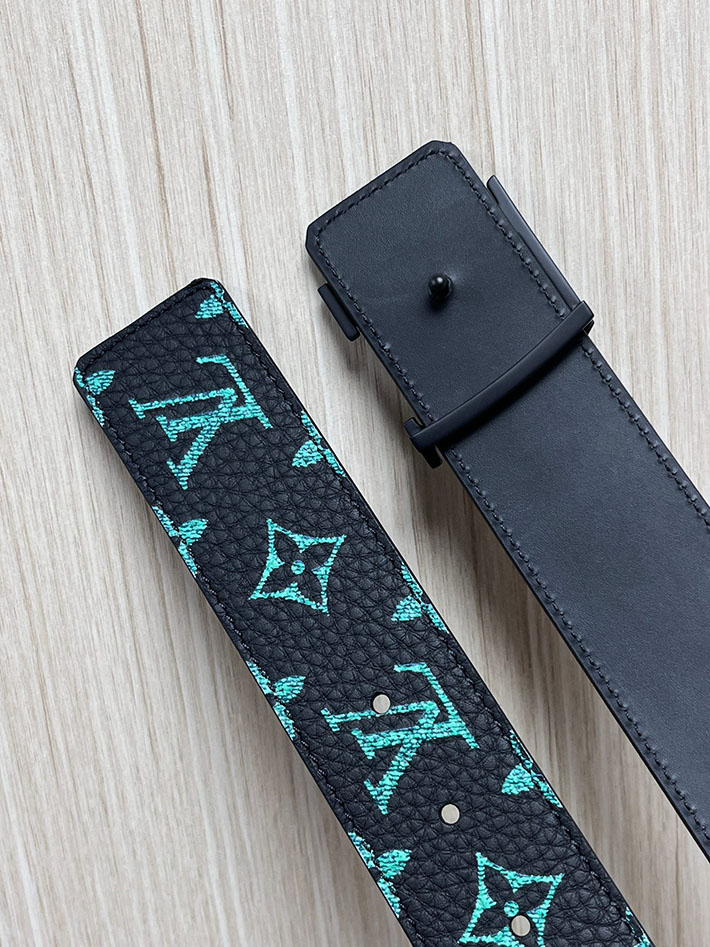 最高級ルイヴィトンスーパーコピー LV ベルト イニシャル モノグラム グロウ イン ザ ダーク 40MM リバーシブル 2635431 ルイヴィトン ベルト 値段 - 画像 (5)