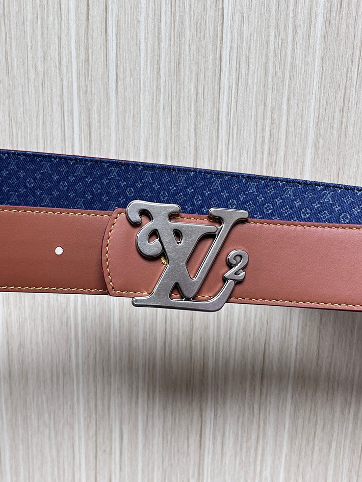 最高級ルイヴィトンスーパーコピー LV ディメンション リフレクティブ デニムベルト 40MM リバーシブル 2635451 ヴィトン ベルト メンズ コーデ - 画像 (2)