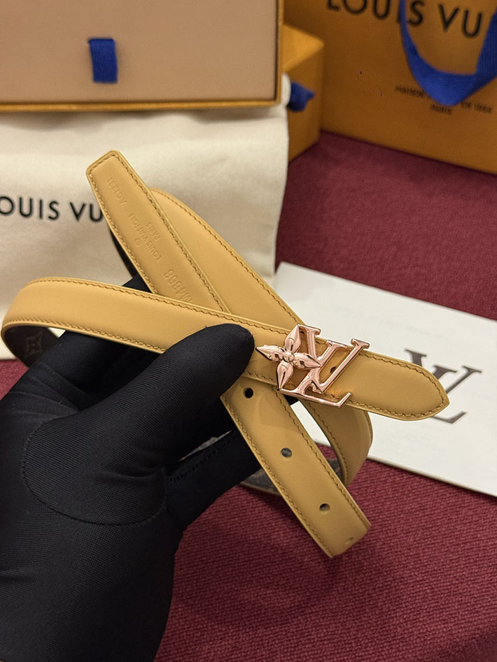 最高級ルイヴィトンスーパーコピー LV レディース ベルト・LV ブルーム 20MM リバーシブル 2635466 ルイヴィトン ベルト 交換 - 画像 (6)