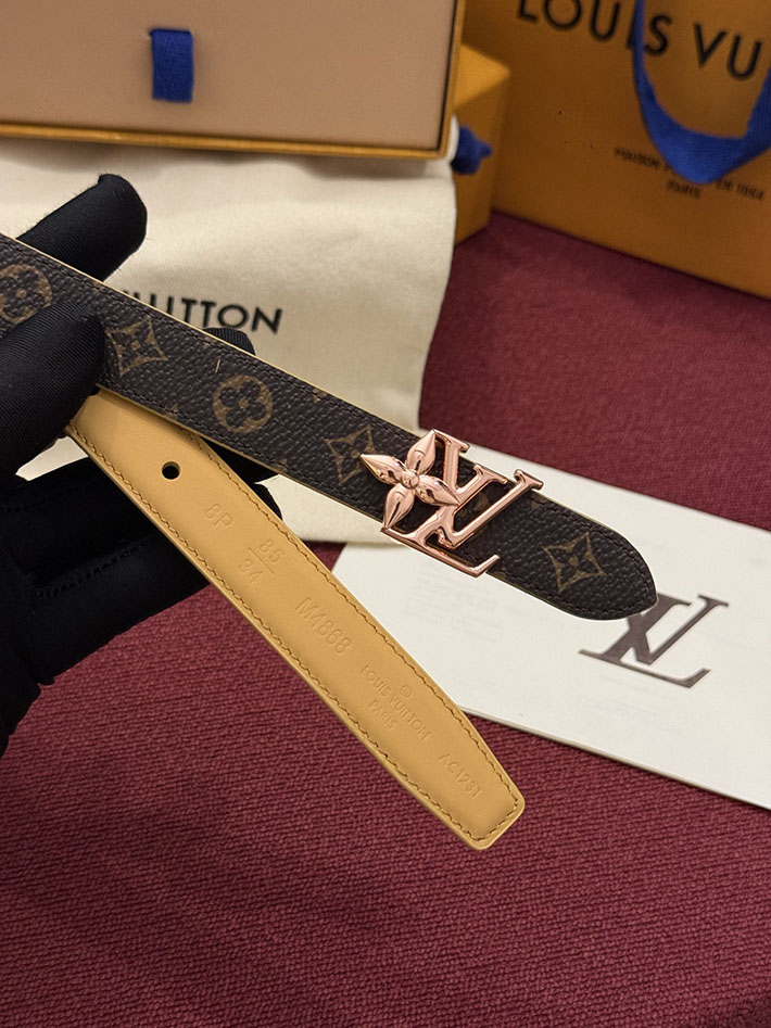 最高級ルイヴィトンスーパーコピー LV レディース ベルト・LV ブルーム 20MM リバーシブル 2635466 ルイヴィトン ベルト 交換 - 画像 (3)