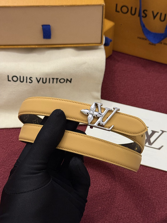最高級ルイヴィトンスーパーコピー LV レディース ベルト・LV ブルーム 20MM リバーシブル 2635467 ルイヴィトン ベルト 安い - 画像 (5)