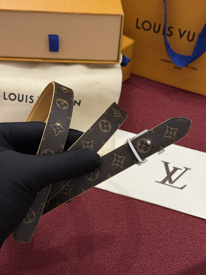 最高級ルイヴィトンスーパーコピー LV レディース ベルト・LV ブルーム 20MM リバーシブル 2635467 ルイヴィトン ベルト 安い - 画像 (4)