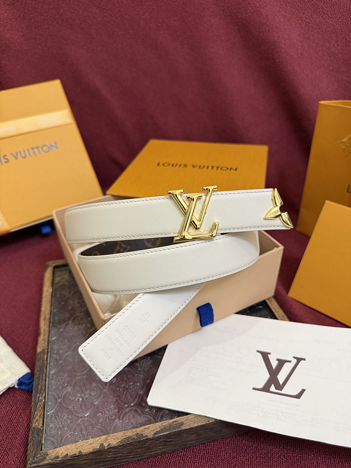 最高級ルイヴィトンスーパーコピー LV レディース ベルト・プリティー LV 30MM リバーシブル 2635469 ルイヴィトンベルト交換 - 画像 (3)