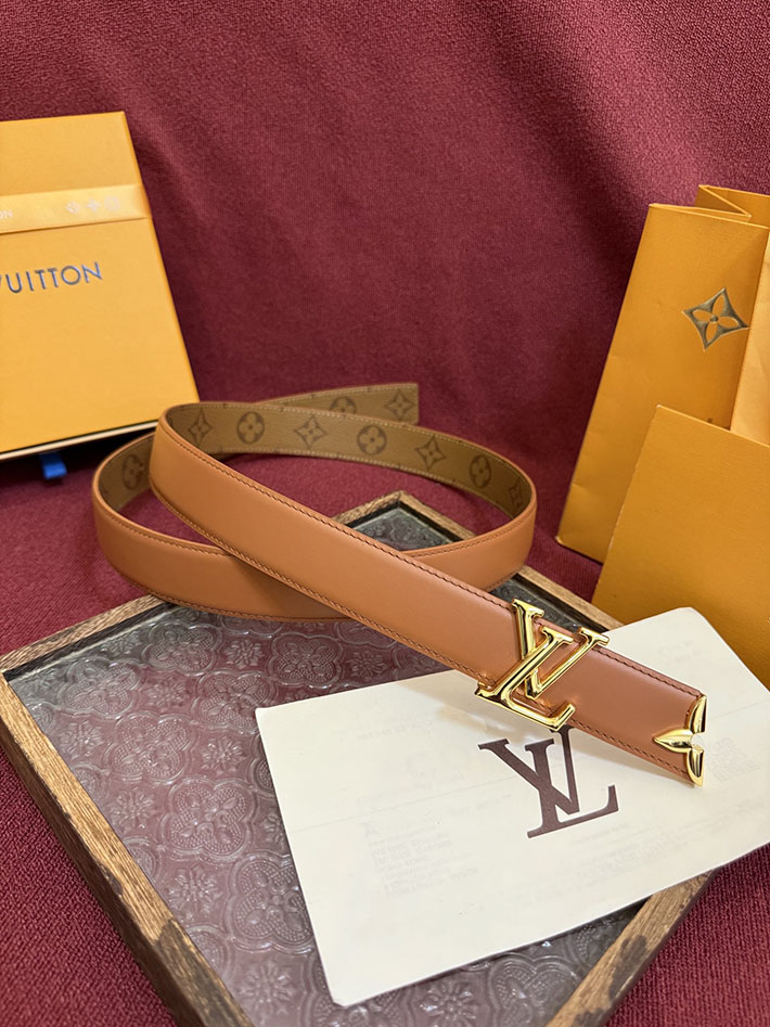 最高級ルイヴィトンスーパーコピー LV レディース ベルト・プリティー LV 30MM リバーシブル 2635471 ヴィトン ベルト 安い - 画像 (7)
