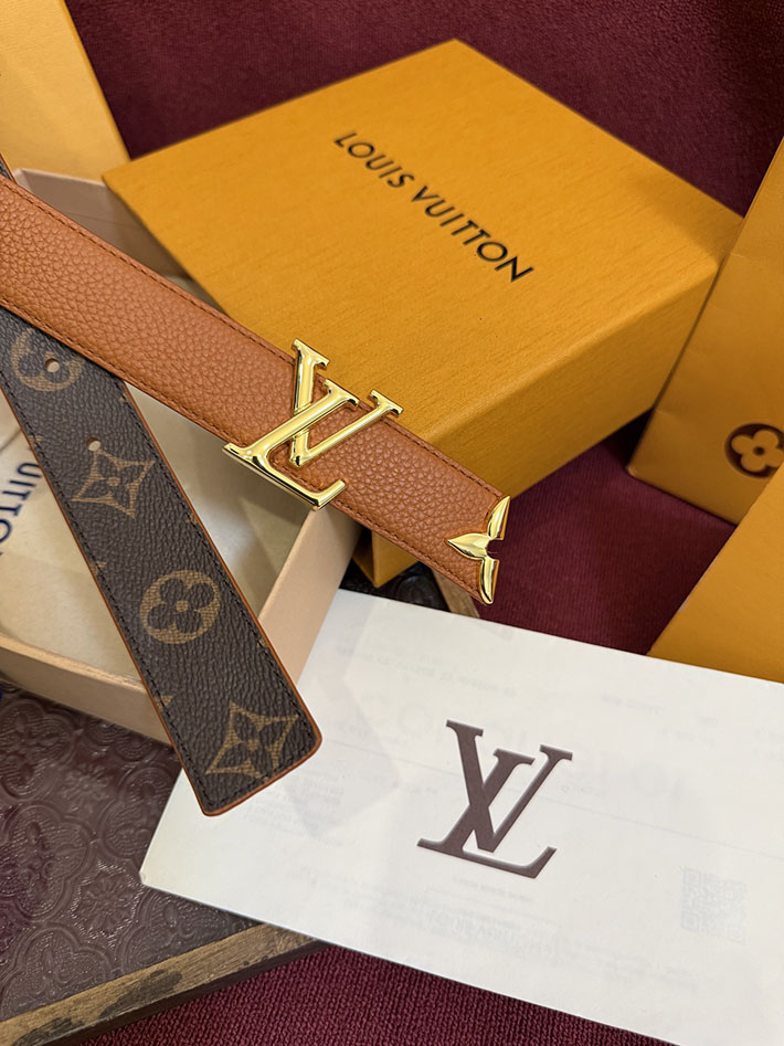 最高級ルイヴィトンスーパーコピー LV レディース ベルト・プリティー LV 30MM リバーシブル 2635473 ヴィトン ベルト セール - 画像 (5)