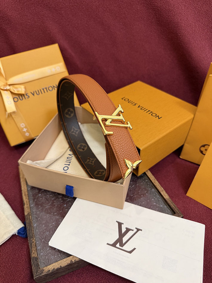 最高級ルイヴィトンスーパーコピー LV レディース ベルト・プリティー LV 30MM リバーシブル 2635473 ヴィトン ベルト セール - 画像 (2)