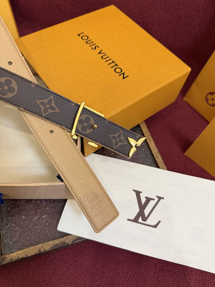 最高級ルイヴィトンスーパーコピー LV レディース ベルト・プリティー LV 30MM リバーシブル 2635474 ヴィトン ベルト 公式 - 画像 (4)