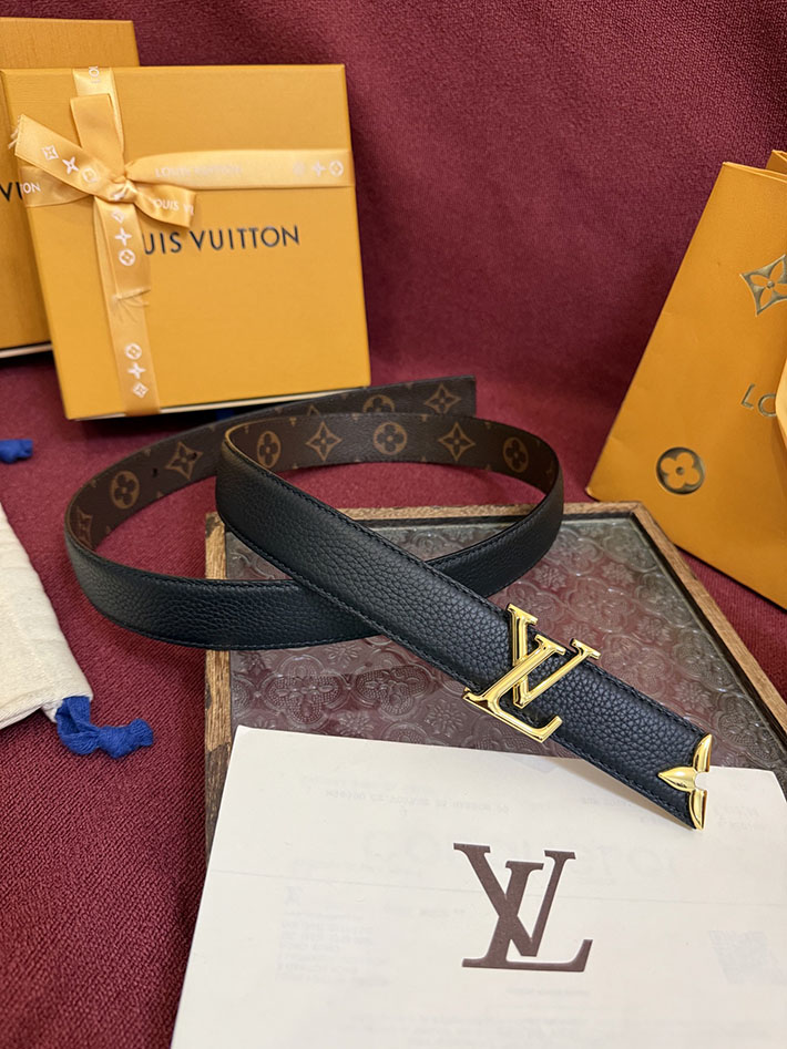 最高級ルイヴィトンスーパーコピー LV レディース ベルト・プリティー LV 30MM リバーシブル 2635475 ヴィトン ベルト アウトレット - 画像 (7)