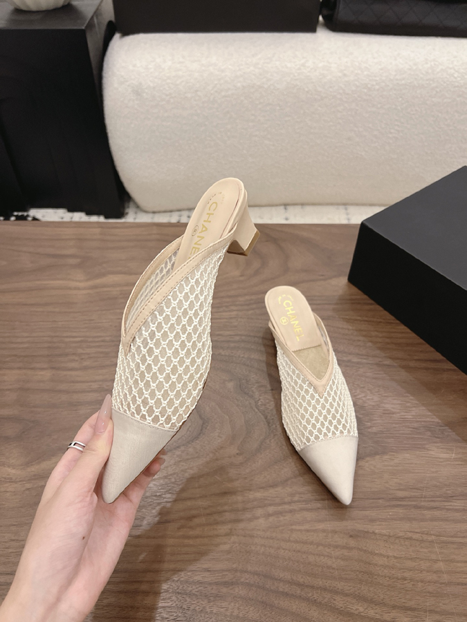 最高級シャネルスーパーコピー シャネル ミュール パンプス ダブルC ベージュ メッシュ デザイン シャネルミュールコピー - 画像 (4)