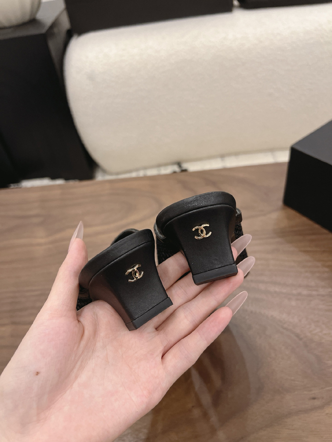 最高級シャネルスーパーコピー シャネル ミュール パンプス ダブルC ブラック メッシュ デザイン レディース シャネルミュール値段 - 画像 (8)