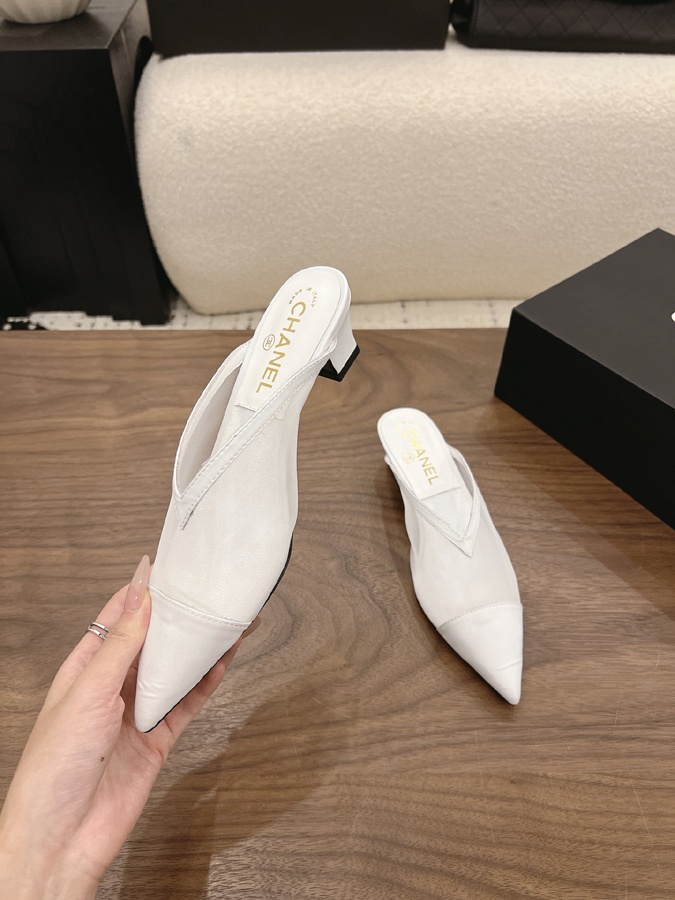 最高級シャネルスーパーコピー シャネル ミュール パンプス ダブルC ホワイト シャネルミュールレディース - 画像 (4)