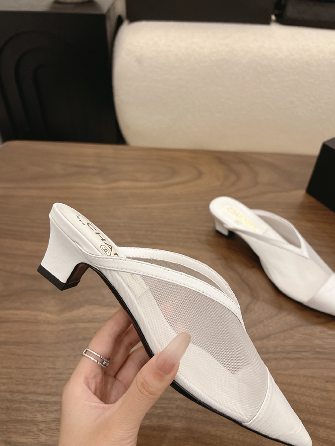 最高級シャネルスーパーコピー シャネル ミュール パンプス ダブルC ホワイト シャネルミュールレディース - 画像 (9)