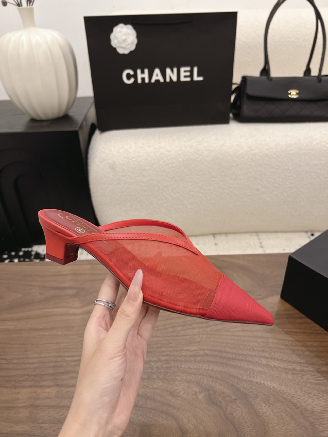 最高級シャネルスーパーコピー シャネル ミュール パンプス ダブルC レッド スエード メッシュ デザイン レディース シャネル 靴 パンプス - 画像 (3)