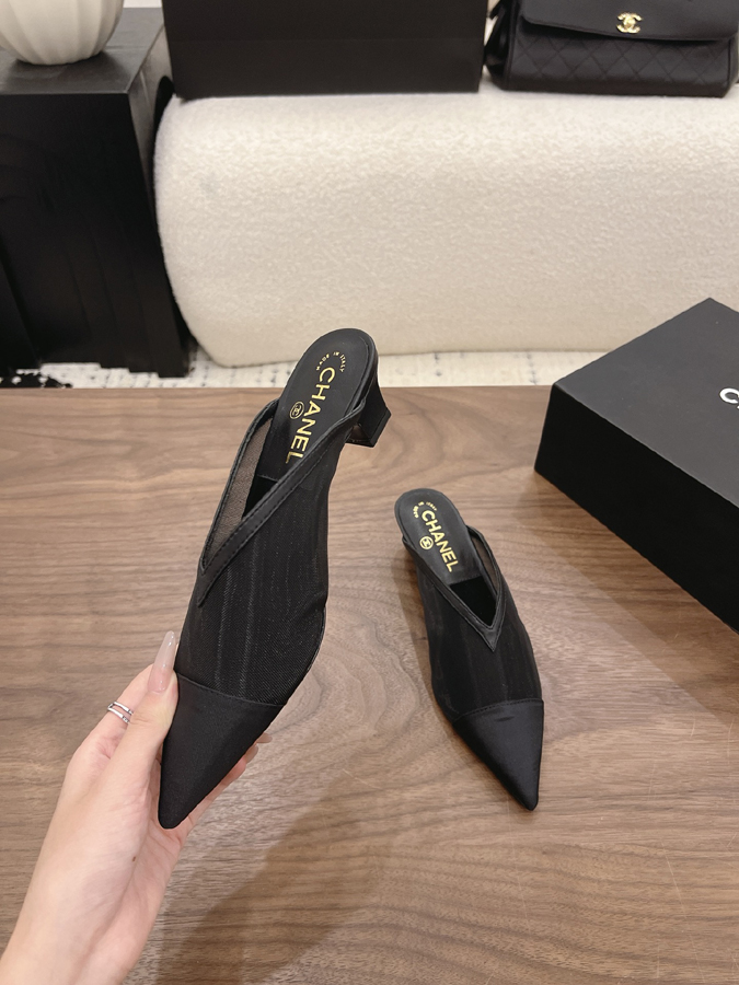 最高級シャネルスーパーコピー シャネル ブラック ミュール パンプス グロッシー ポインテッドトゥ ミドルヒール シャネルミュールコピー - 画像 (4)