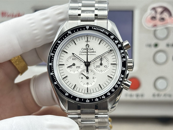 最高級オメガスーパーコピー OMEGA スピードマスター ムーンウォッチ プロフェッショナル シルバー 310.60.42.50.02.001 オメガ 時計 メンズ - 画像 (9)