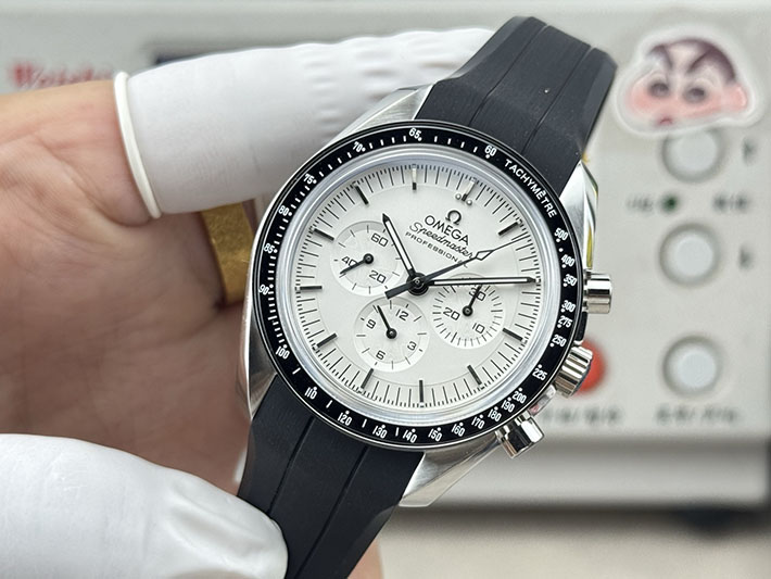 最高級オメガスーパーコピー OMEGA スピードマスター ムーンウォッチ プロフェッショナル 42MM 310.63.42.50.02.001 オメガ 時計 メンズ 10万 - 画像 (8)