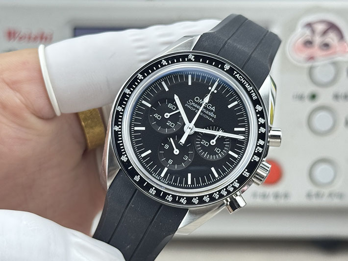 最高級オメガスーパーコピー OMEGA スピードマスター ムーンウォッチ プロフェッショナル マスター クロノメーター 310.32.42.50.01.001 オメガ 時計 メンズ 人気 - 画像 (8)