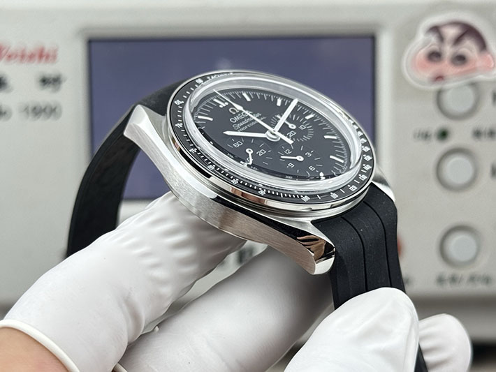 最高級オメガスーパーコピー OMEGA スピードマスター ムーンウォッチ プロフェッショナル マスター クロノメーター 310.32.42.50.01.001 オメガ 時計 メンズ 人気 - 画像 (5)