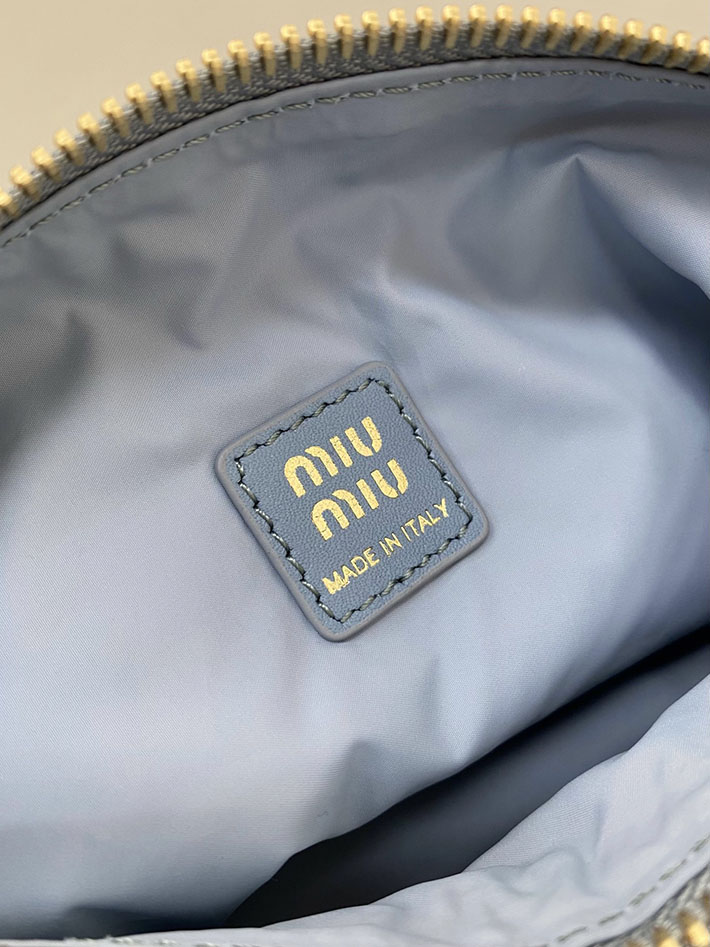 最高級MiuMiuスーパーコピー ミュウミュウ ポーチ ギャバジン ハンドバッグ アストラルブルー×アマラントレッド 5NE841 2IA7 F05DH MiuMiu ポーチ ショルダー - 画像 (2)