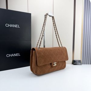 シャネル ショルダーバッグ レディース