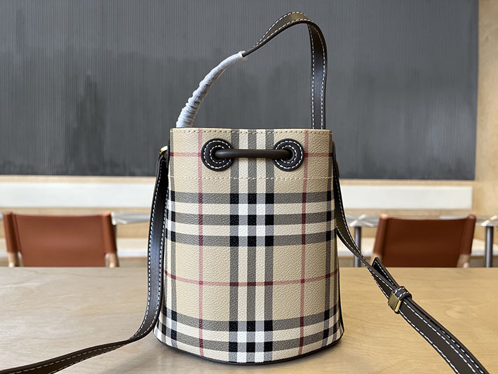 最高級バーバリースーパーコピー Burberry ミニ チェックバケットバッグ アーカイブベージュ/ミリタリー 2635640 バーバリー バッグ アウトレット - 画像 (9)