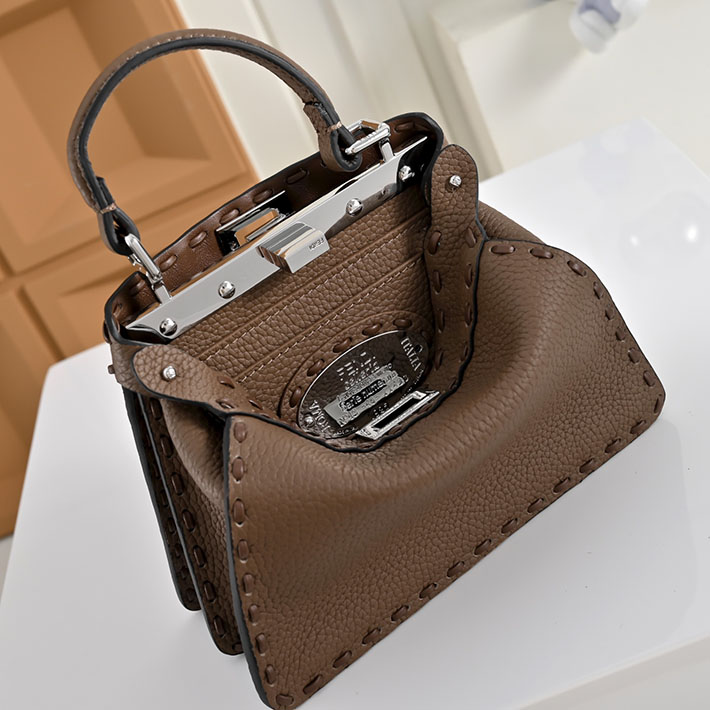 フェンディ 人気バッグ FENDI PEEKABOO ISeeU PETITE ピーカブー アイシーユー プチ ブラウン 8BN335 ARBB F1NPG フェンディ ピーカブー ミニ - 画像 (9)