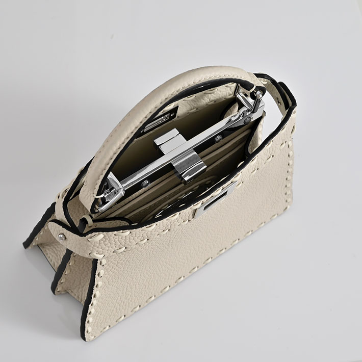 フェンディ 人気バッグ FENDI PEEKABOO ISeeU PETITE ピーカブー アイシーユー プチ ベージュ 2635664 フェンディ アウトレット ピーカブー - 画像 (2)