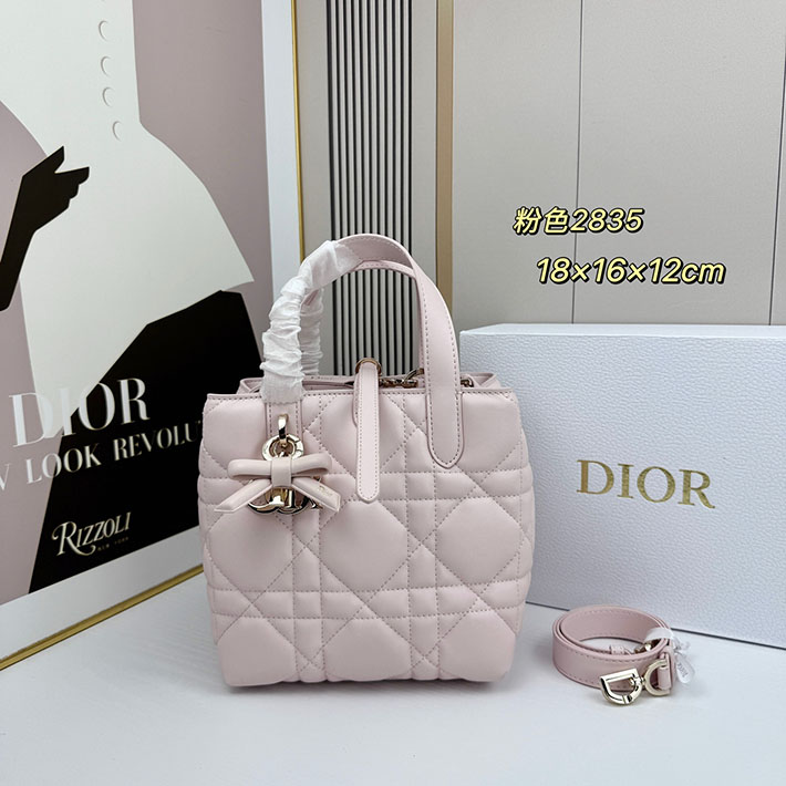 ディオール バッグ 人気 Dior Toujours バーティカル トートバッグ スモール パウダーピンク M2835OSNW_M413 ディオール トートバッグ ピンク - 画像 (9)