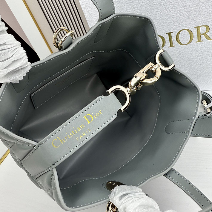 ディオール バッグ 人気 Dior Toujours バーティカル トートバッグ スモール トルマリンブルー M2835OSNW_M36Z ディオール トートバッグ 値段 - 画像 (3)